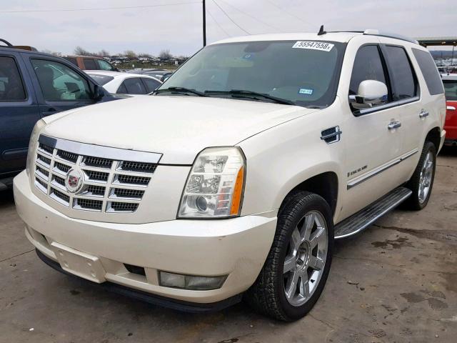 1GYEC63878R174540 - 2008 CADILLAC ESCALADE L WHITE photo 2