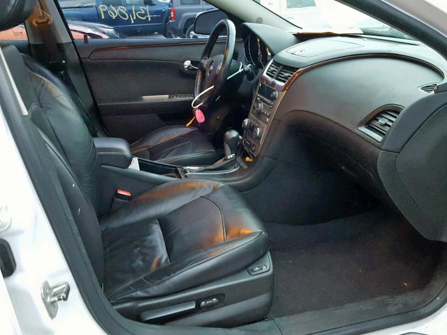 1G1ZG5E76CF133118 - 2012 CHEVROLET MALIBU LTZ თეთრი ფოტო 5