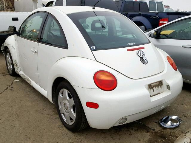 3VWCC21C6XM419029 - 1999 VOLKSWAGEN NEW BEETLE WHITE photo 3