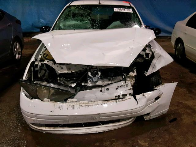 1FAFP34P23W144249 - 2003 FORD FOCUS SE WHITE photo 9