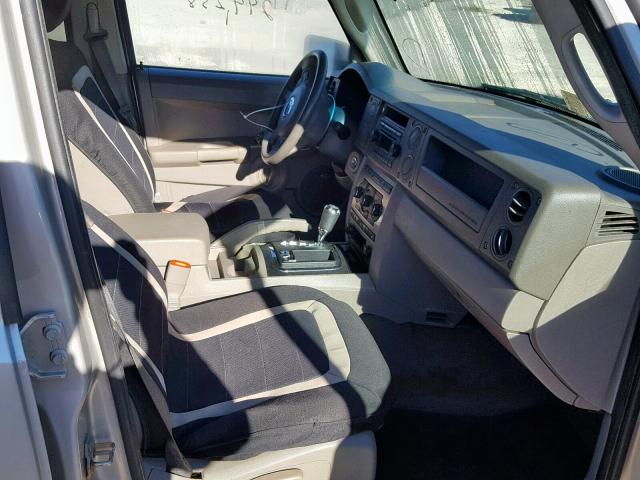 1J8HG48P77C622166 - 2007 JEEP COMMANDER GRAY photo 5
