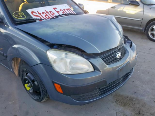 KNADE123466166508 - 2006 KIA RIO CHARCOAL photo 9