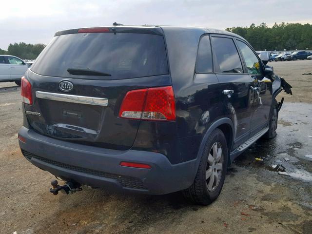 5XYKT3A18BG051087 - 2011 KIA SORENTO BA BLACK photo 4