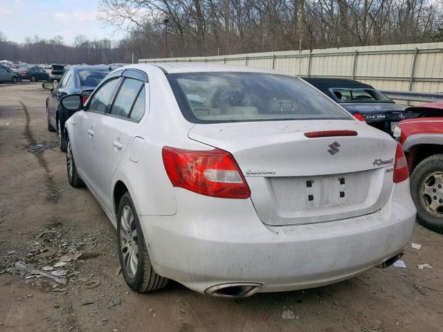 JS2RF9A35D6100431 - 2013 SUZUKI KIZASHI SE WHITE photo 3