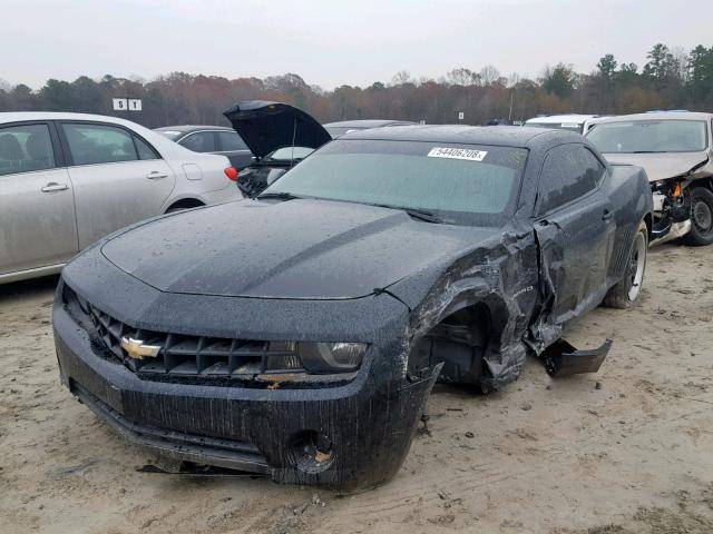 2G1FA1E32D9246729 - 2013 CHEVROLET CAMARO LS BLACK photo 2