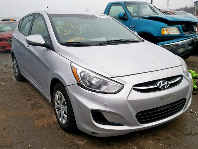 KMHCT5AE1HU321380 - 2017 HYUNDAI ACCENT SE SILVER photo 1