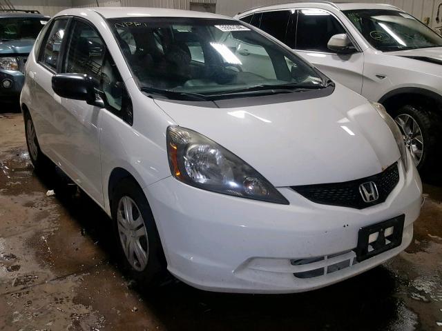 JHMGE8H30BS005864 - 2011 HONDA FIT WHITE photo 1