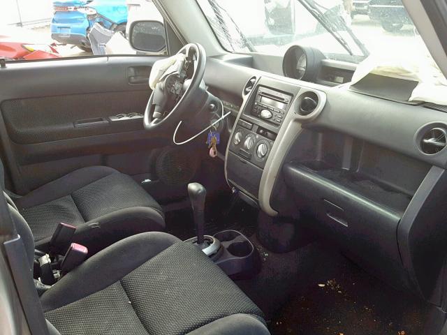 JTLKT324650192361 - 2005 TOYOTA SCION XB Сұр фото 5