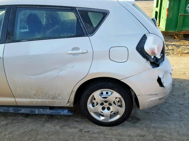 5Y2SP67829Z439292 - 2009 PONTIAC VIBE SILVER photo 9