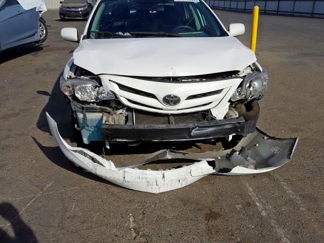 2T1BU4EEXBC745260 - 2011 TOYOTA COROLLA BASE  photo 9