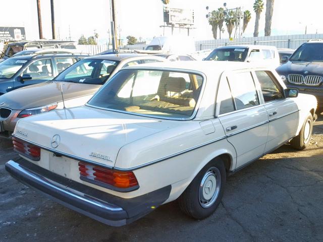 00012312312153753 - 1980 MERCEDES-BENZ 240 D CREAM photo 4