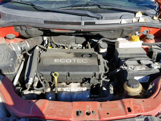KL1TD66E59B317885 - 2009 CHEVROLET AVEO LS RED photo 7