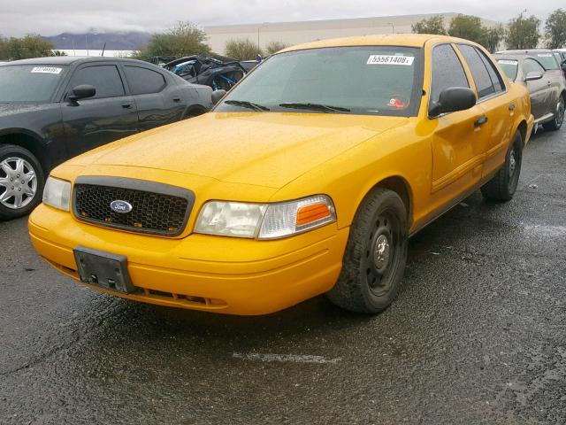 2FABP7BV3BX102067 - 2011 FORD CROWN VICT YELLOW photo 2