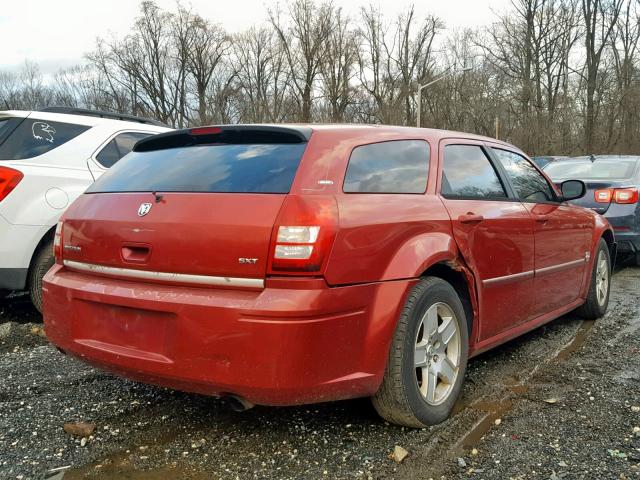 2D4FV47V96H536988 - 2006 DODGE MAGNUM SXT RED photo 4