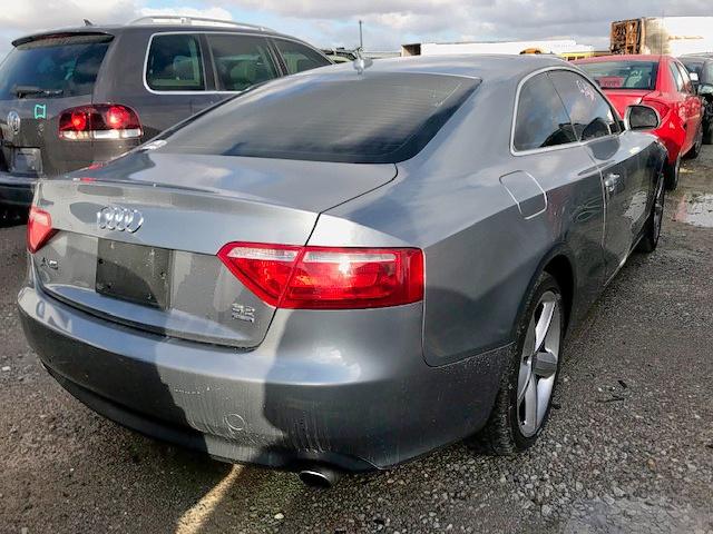 WAUDK78T09A034530 - 2009 AUDI A5 QUATTRO GRAY photo 4