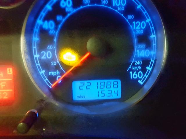 WVWYH63B22E389693 - 2002 VOLKSWAGEN PASSAT GLX Boz foto 8