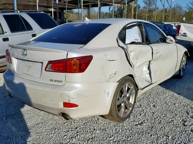 JTHBF5C20A5129036 - 2010 LEXUS IS 250 WHITE photo 4