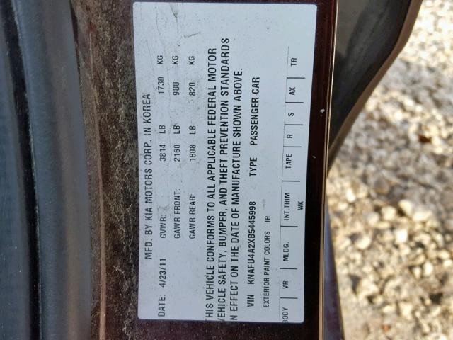 KNAFU4A2XB5445998 - 2011 KIA FORTE EX MAROON photo 10