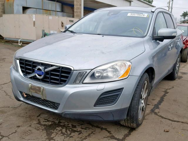 YV4902DZ9C2252282 - 2012 VOLVO XC60 T6 SILVER photo 2