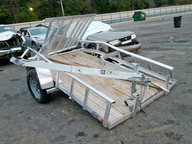 4YMBU1010JT048669 - 2018 UTILITY TRAILER SILVER photo 1