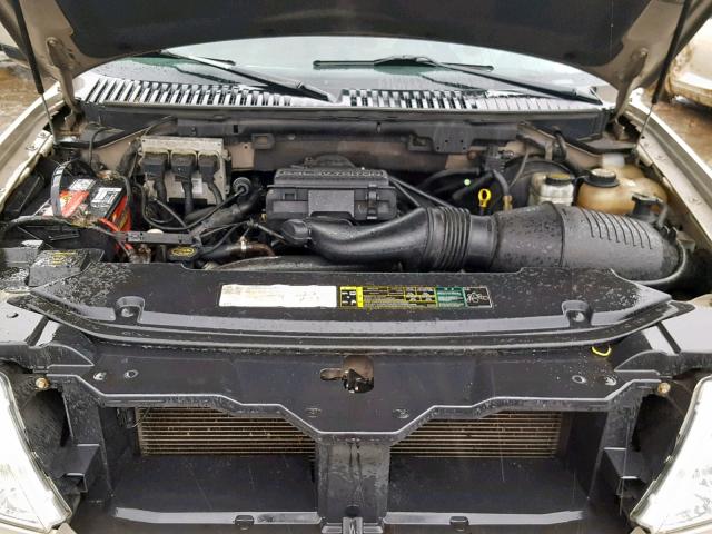 5LMFU28505LJ11382 - 2005 LINCOLN NAVIGATOR Қоңыр фото 7