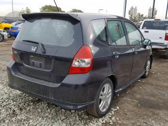 JHMGD38618S013903 - 2008 HONDA FIT SPORT BLACK photo 4