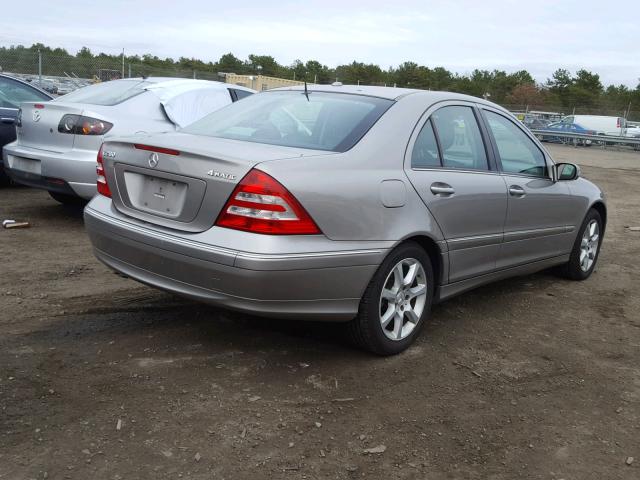 WDBRF92H87F920820 - 2007 MERCEDES-BENZ C 280 4MAT GRAY photo 4