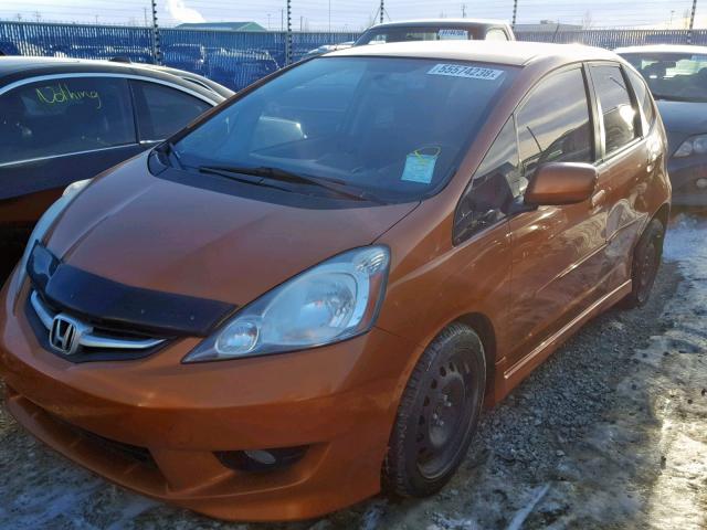 JHMGE8H87AC800916 - 2010 HONDA FIT SPORT ORANGE photo 2