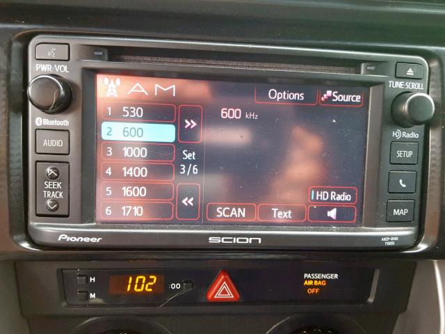 JF1ZNAA16D2734440 - 2013 TOYOTA SCION FR-S SILVER photo 9