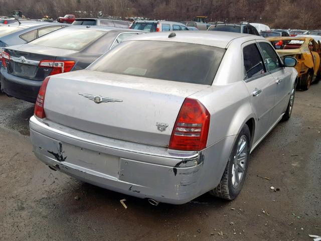 2C3AA63H75H178887 - 2005 CHRYSLER 300C SILVER photo 4