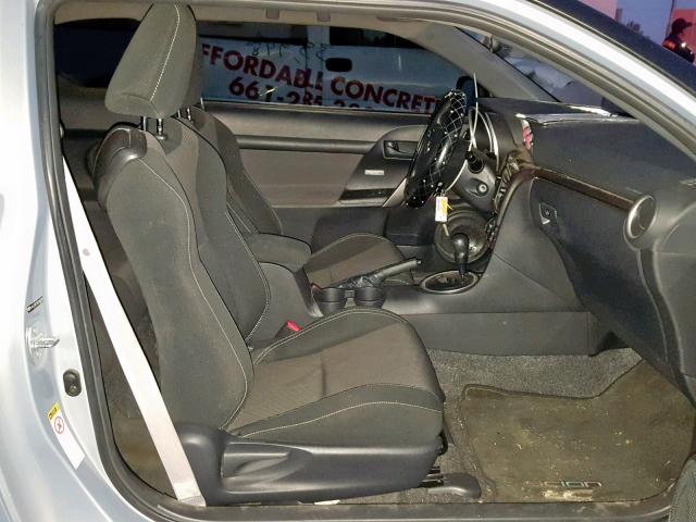 JTKJF5C71E3068296 - 2014 TOYOTA SCION TC Gümüş foto 5