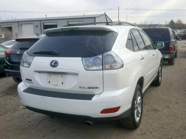 JTJHW31U582070577 - 2008 LEXUS RX 400H WHITE photo 4