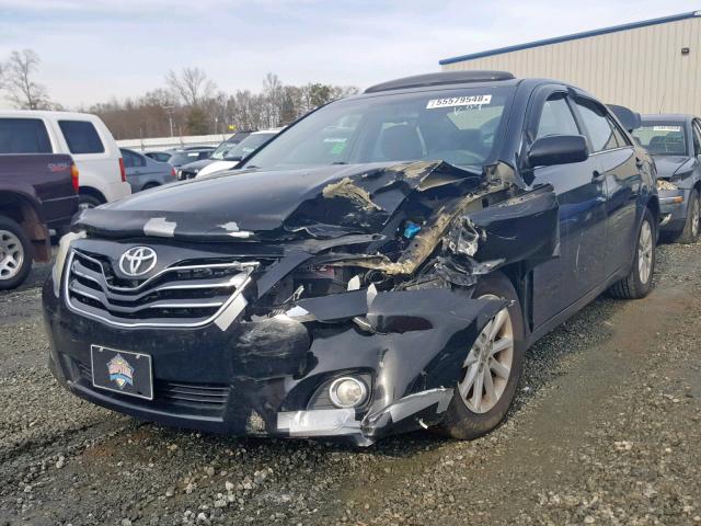 4T1BK3EK2AU105613 - 2010 TOYOTA CAMRY SE BLACK photo 2