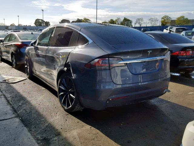 5YJXCAE21GF002602 - 2016 TESLA MODEL X GRAY photo 3