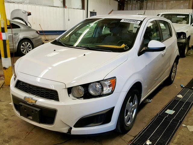 1G1JA6SH7D4167454 - 2013 CHEVROLET SONIC LS 白色 照片 2