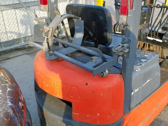 426FGCU15 - 2003 TOYOTA FORKLIFT ORANGE photo 6