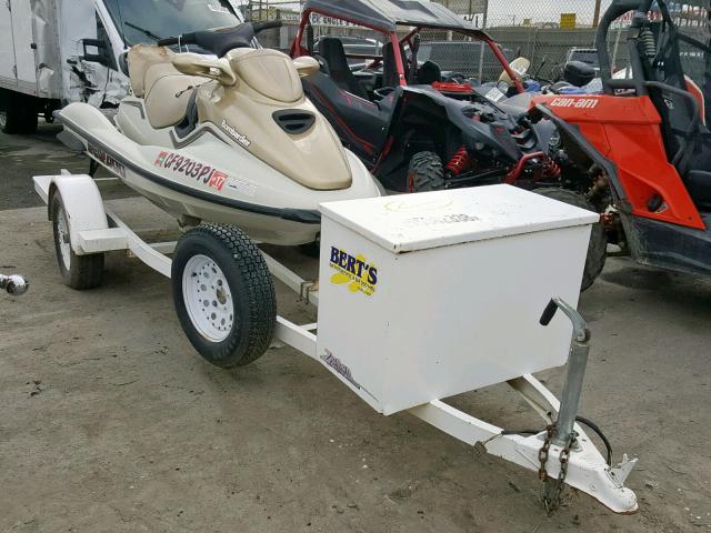 ZZNC1136D898 - 1998 BOMBARDIER SEA DOO WHITE photo 1