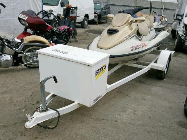 ZZNC1136D898 - 1998 BOMBARDIER SEA DOO WHITE photo 2