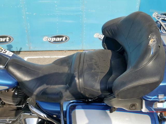 1HD1FCW316Y603411 - 2006 HARLEY-DAVIDSON FLHTCUI 蓝色 照片 6