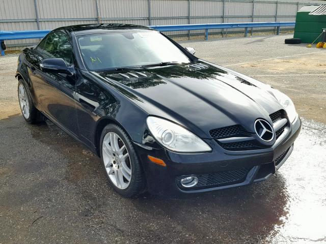 WDBWK54F69F211695 - 2009 MERCEDES-BENZ SLK 300 BLACK photo 1