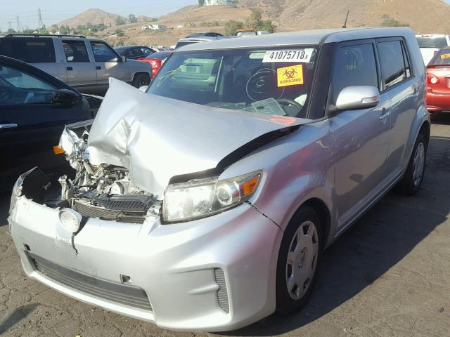 JTLZE4FE7C1144781 - 2012 TOYOTA SCION XB 银色 照片 2