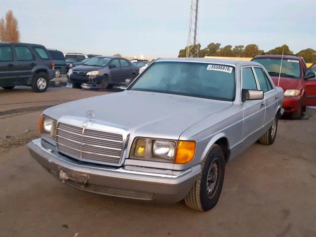 WDBCA32A0EA078067 - 1984 MERCEDES-BENZ 380 SE GRAY photo 2