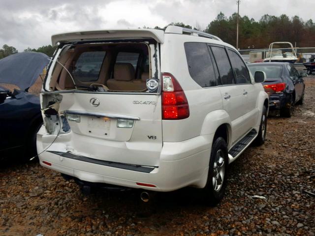 JTJBT20XX80150926 - 2008 LEXUS GX 470 WHITE photo 4