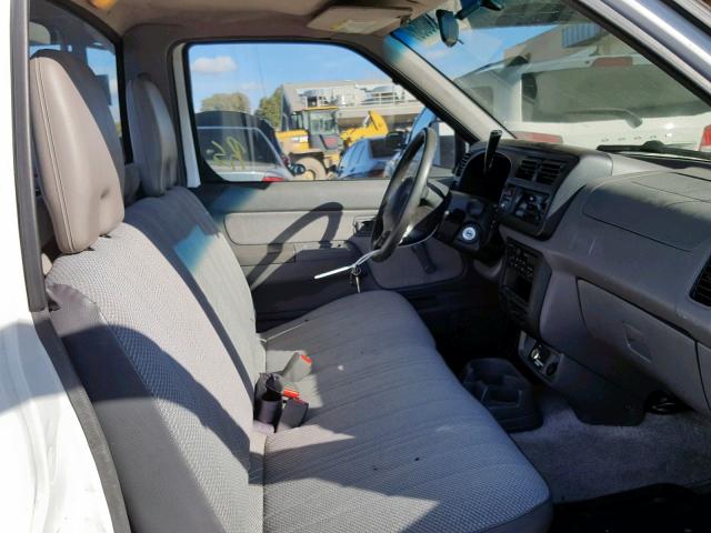 1N6DD21S7XC326806 - 1999 NISSAN FRONTIER X WHITE photo 5