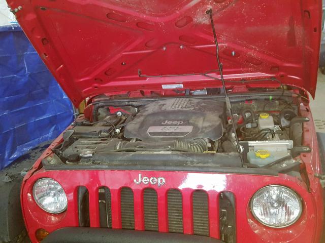 1C4AJWAG7DL702188 - 2013 JEEP WRANGLER S RED photo 7