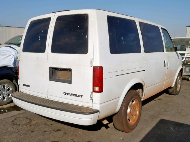 1GNDM19X65B104846 - 2005 CHEVROLET ASTRO WHITE photo 4