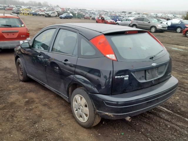 1FAFP37N17W331059 - 2007 FORD FOCUS ZX5 BLACK photo 3