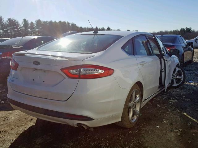 3FA6P0G73GR338405 - 2016 FORD FUSION S WHITE photo 4