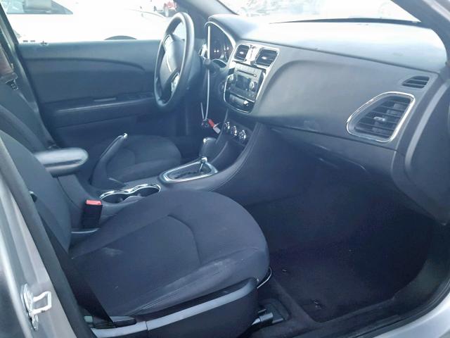 1C3CCBAB7EN213073 - 2014 CHRYSLER 200 LX GRAY photo 5