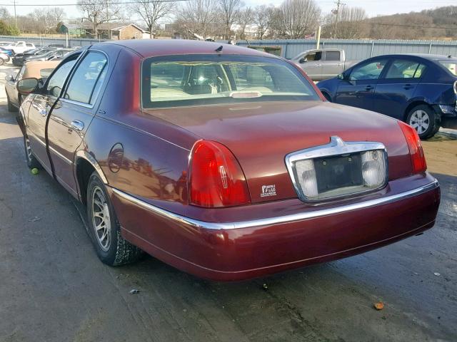 1LNHM82WXYY809487 - 2000 LINCOLN TOWN CAR S RED photo 3